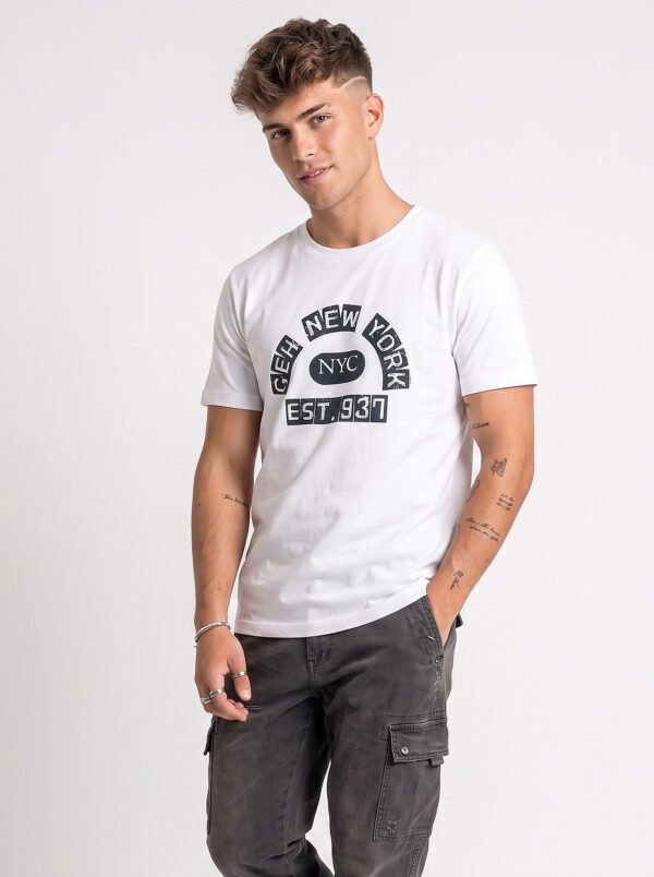 Distressed Print New York NYC Round Neck T-Shirt in White, front view