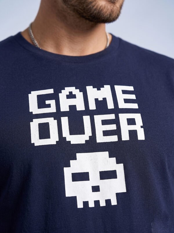 Game Over Pixel Skull Round Neck T-Shirt in Navy Blue, print close-up Game Over Pixel Skull Round Neck T-Shirt in Navy Blue, print close-up