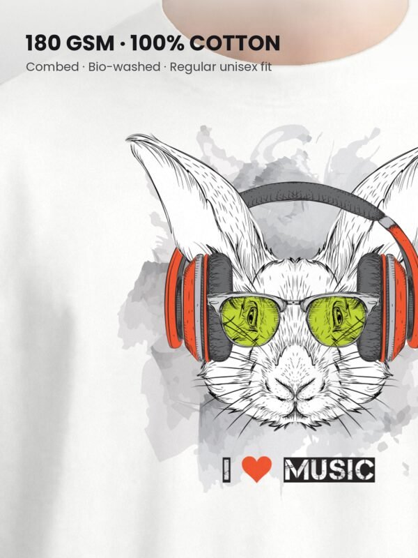i love music rabbit round neck tshirt fabric detail