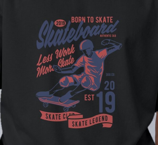 Born To Skate Skateboard Club 240 GSM Oversized Tee, print close-up – Kool Kameez