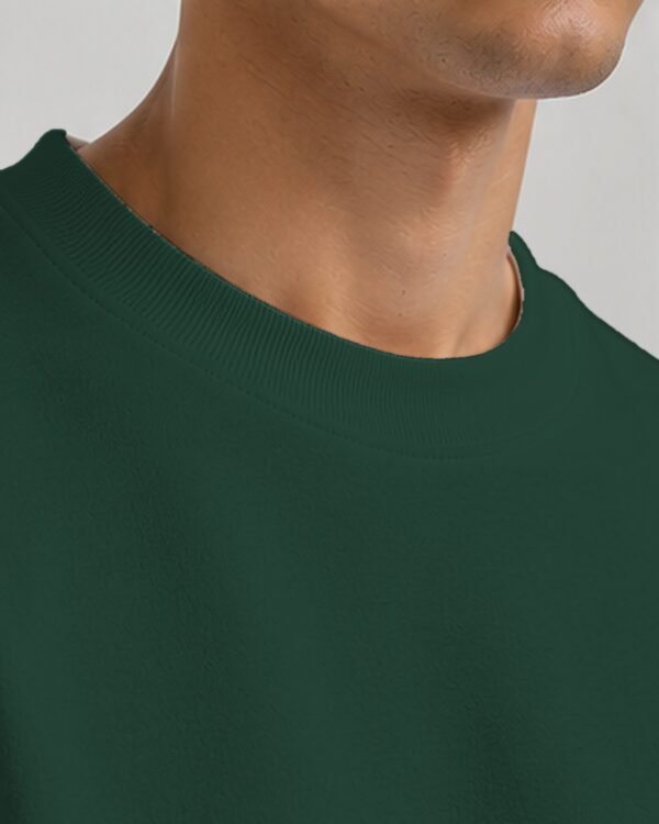 Bottle Green heavyweight oversized sweatshirt 400 GSM, collar close-up