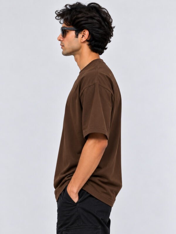 Plain Cotton 220 GSM Oversized Tee – Brown – model left side view Plain Cotton 220 GSM Oversized Tee – Brown – model left side view