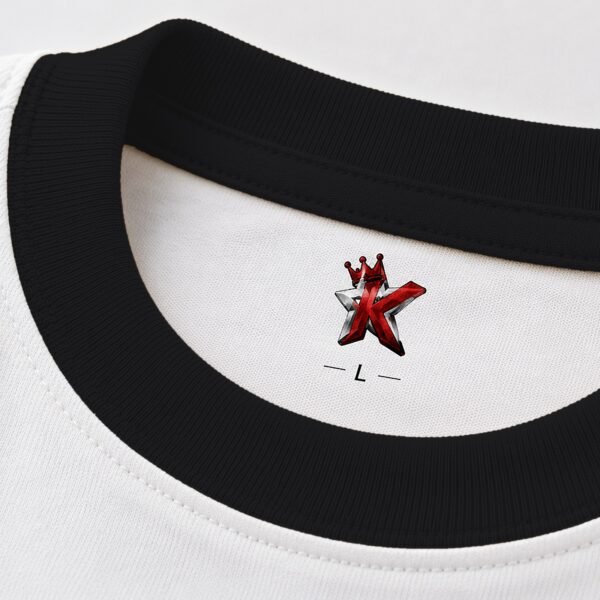 Ringer tee contrast rib collar close-up Ringer tee contrast rib collar close-up